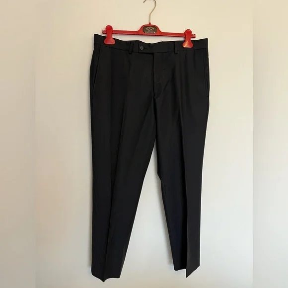 Elite navy blue pinstriped men’s dress pants - Picture 2 of 8